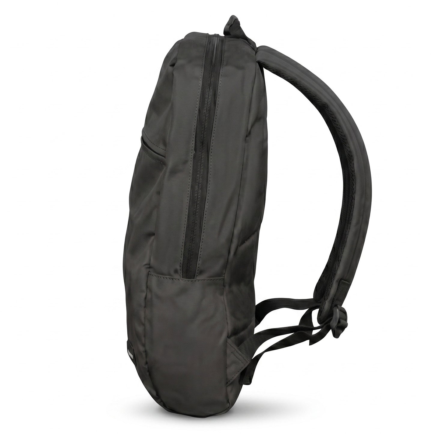 Classic Medium Backpack - 40x30x15 - Lifestyle and Airline Cabin 8105