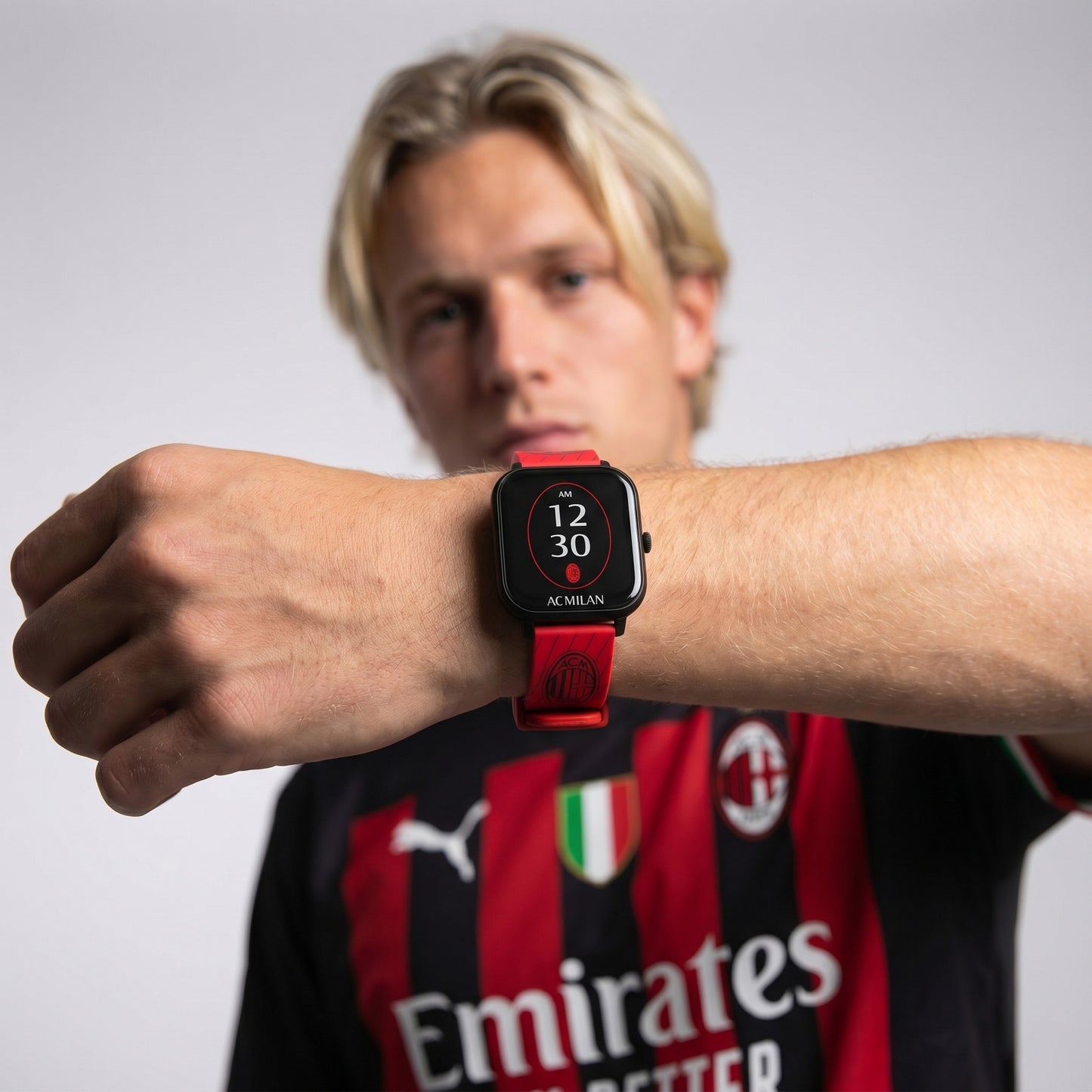 Smartwatch Football with Phone and SOS function - AC Milan